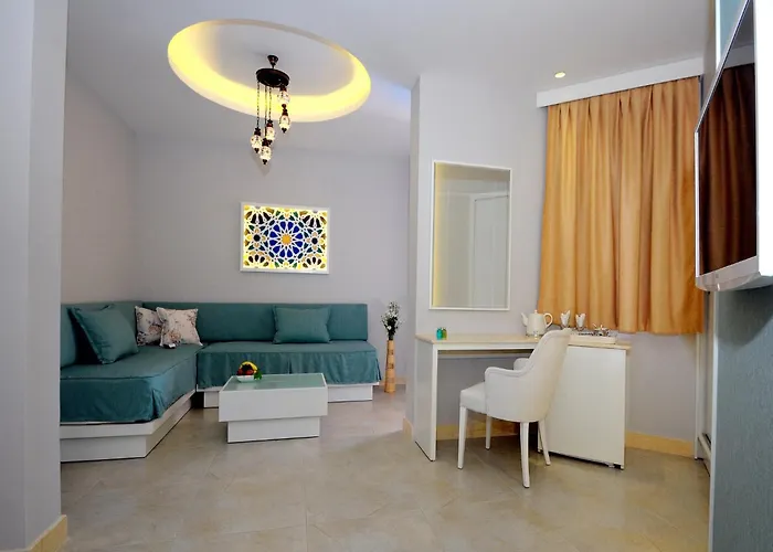 Hotel Sea Breeze And Oludeniz