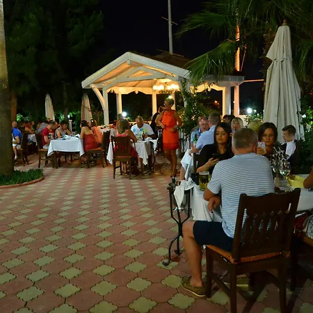 Sea Breeze And Hotel