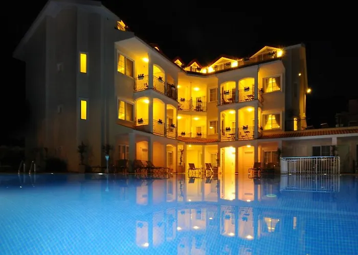 Sea Breeze Hotel&apartments Hotel 4*