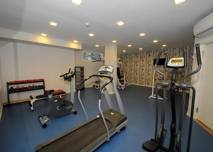 Sea Breeze Hotel&apartments Hotel 4*