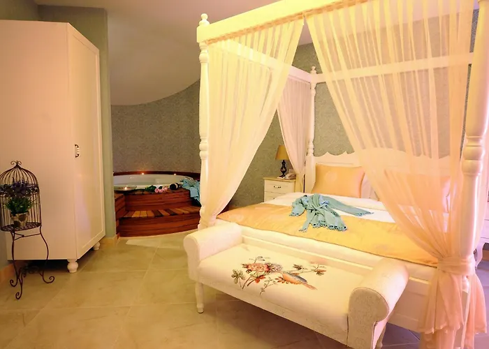 Sea Breeze Hotel&apartments 4* Ölüdeniz