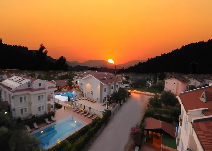 Sea Breeze Hotel&apartments 4*