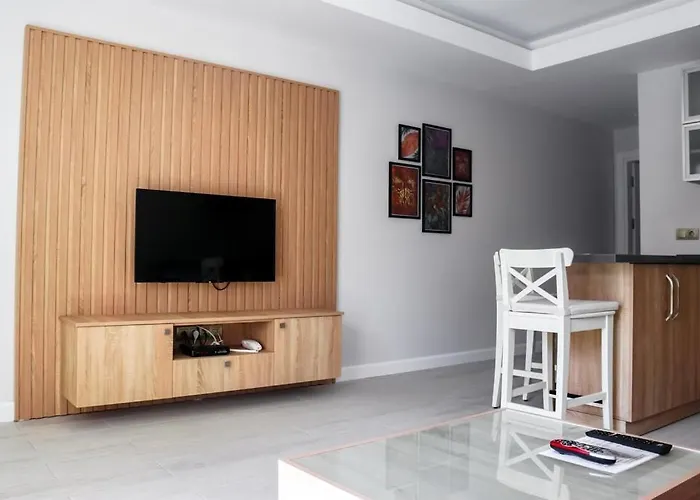 Sea Breeze Hotel&apartments 4*