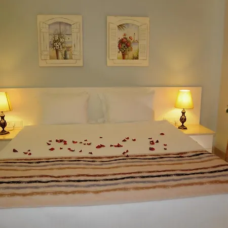 Sea Breeze Hotel&apartments 4*