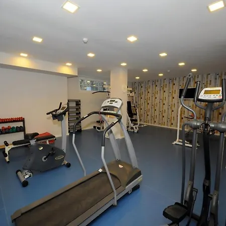 Sea Breeze Hotel&apartments Hotel 4*