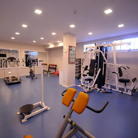 Sea Breeze Hotel&apartments Hotel 4*
