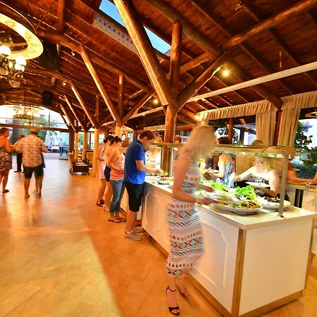 Hotel Sea Breeze And