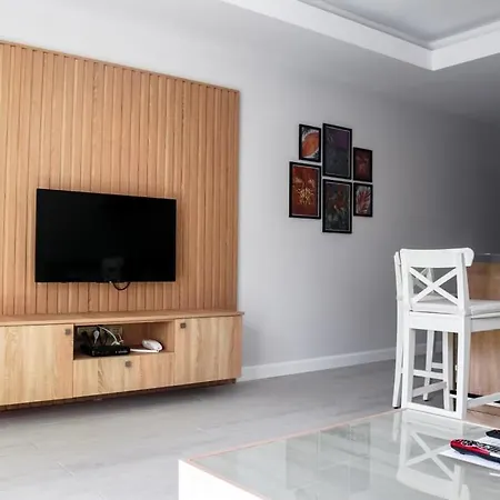 Sea Breeze Hotel&apartments 4*