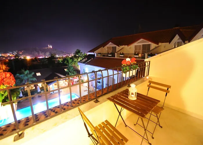 Hotell Sea Breeze And 4*