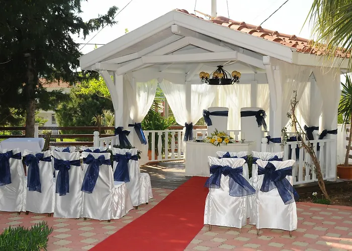 Ξενοδοχείο Sea Breeze And 4*