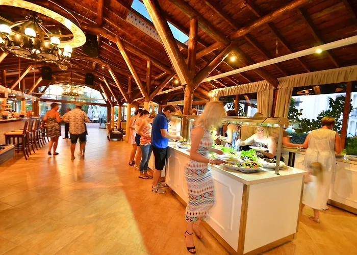 Hotell Sea Breeze And