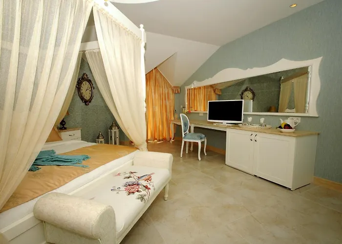 Sea Breeze And Hotel Oludeniz