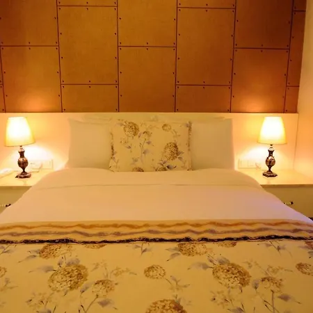 Sea Breeze And Hotell