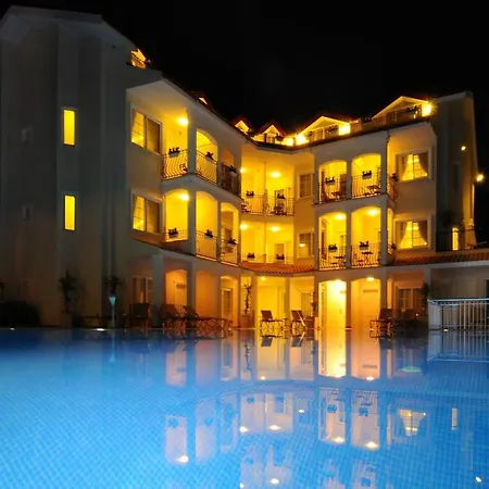 Sea Breeze And Hotell 4*