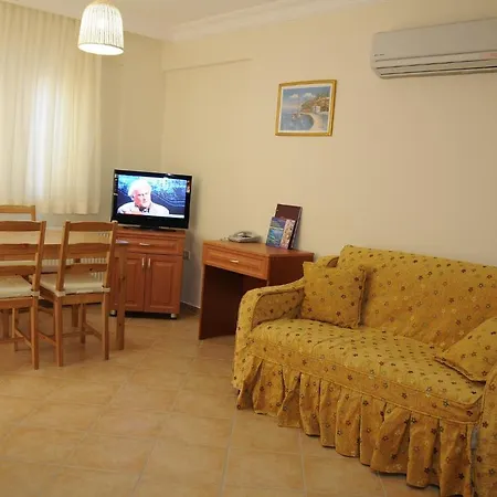 Sea Breeze And Hotell 4*