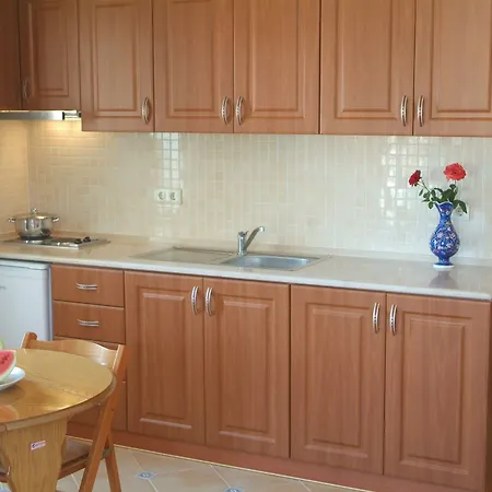 Sea Breeze And Hotel 4*