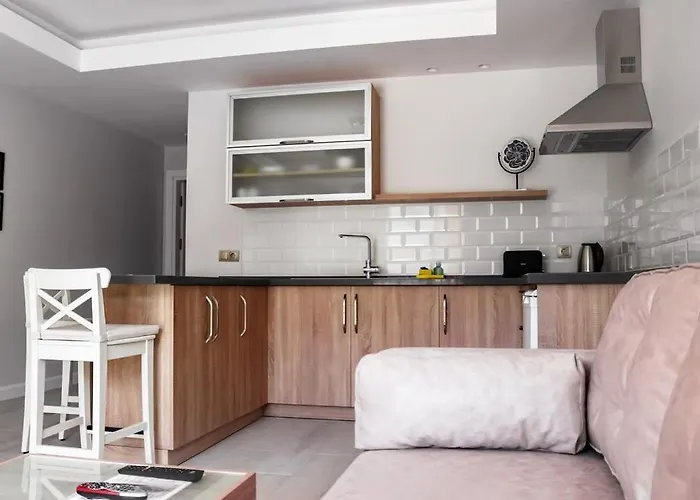 Sea Breeze And Отель Олудениз